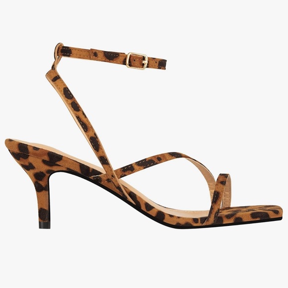 Ankle strap shoes - Picture 3 of 9